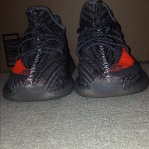 Yeezy 350 V2 "Beluga"